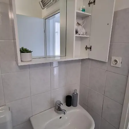 Apartman Dea Brsec Exterior photo